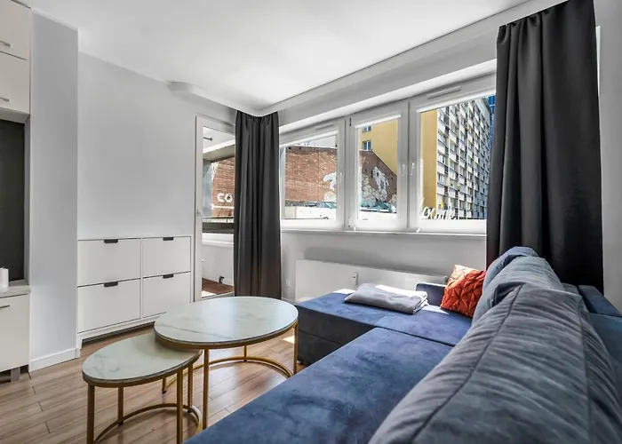 Apartman Chmielna Downtown - Center, Aircon - By Rentujemy Varsó