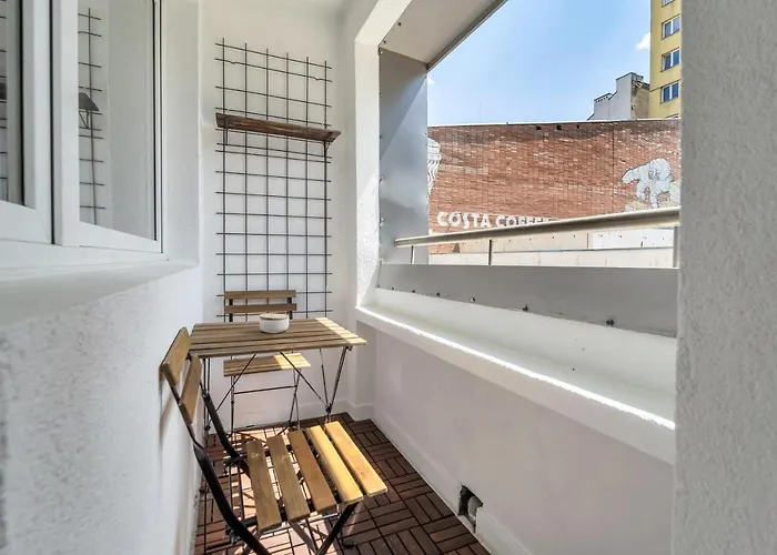 Chmielna Downtown - Center, Aircon - By Rentujemy Apartman