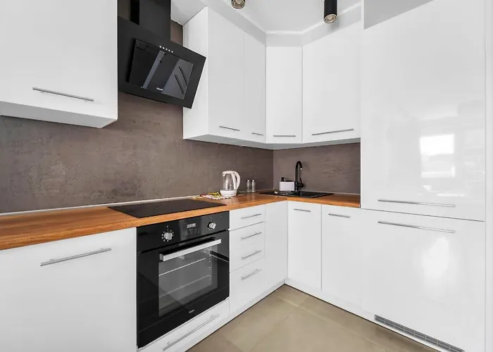 Apartman Chmielna Downtown - Center, Aircon - By Rentujemy Varsó